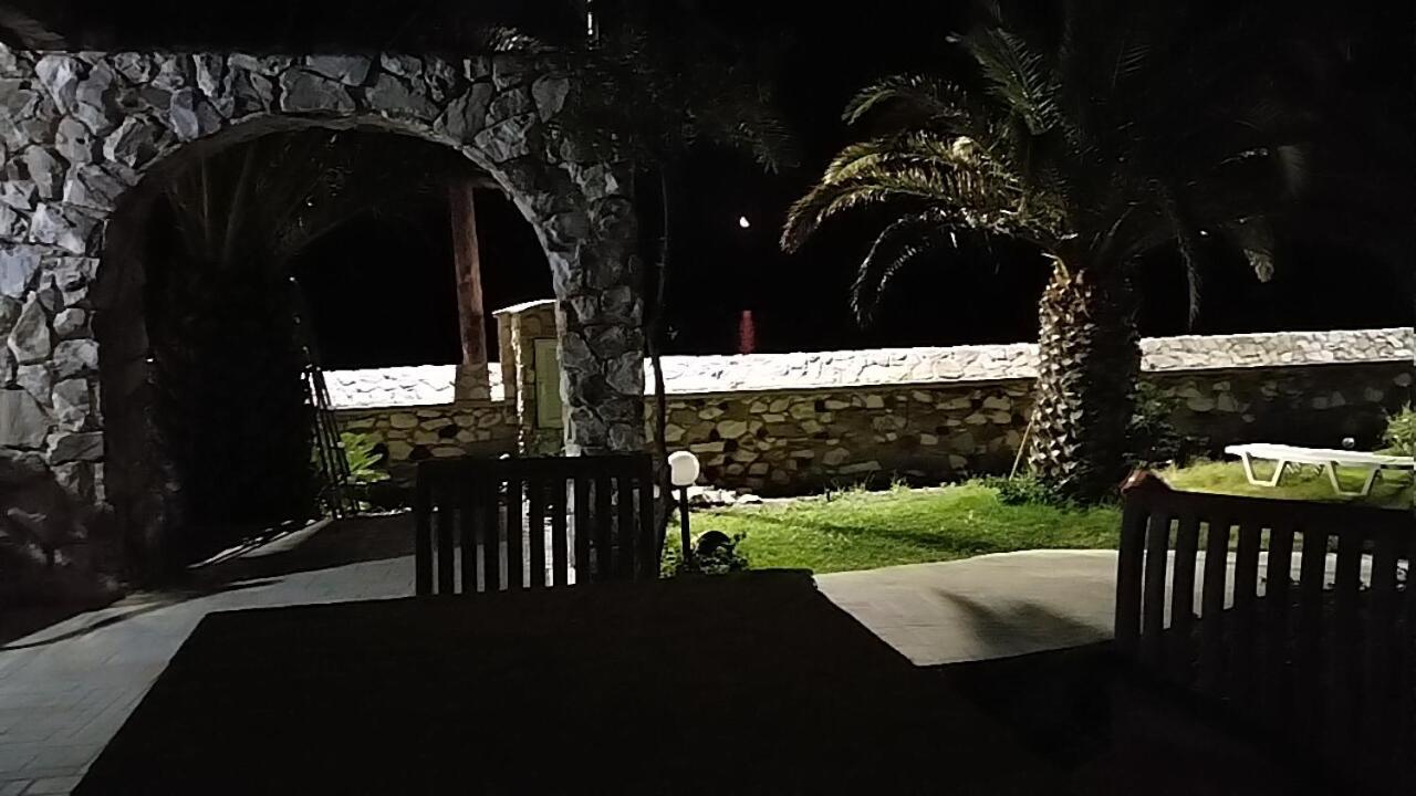 Το Πετρινο Villa Agia Marina Mikrolimanou Ngoại thất bức ảnh