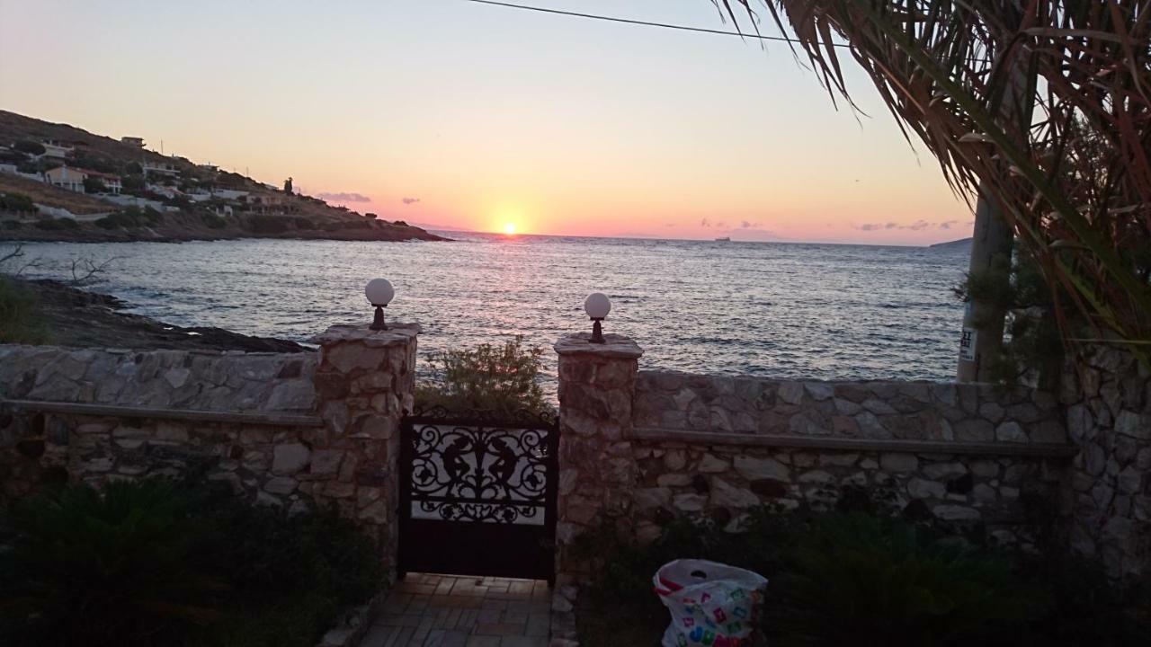 Το Πετρινο Villa Agia Marina Mikrolimanou Ngoại thất bức ảnh
