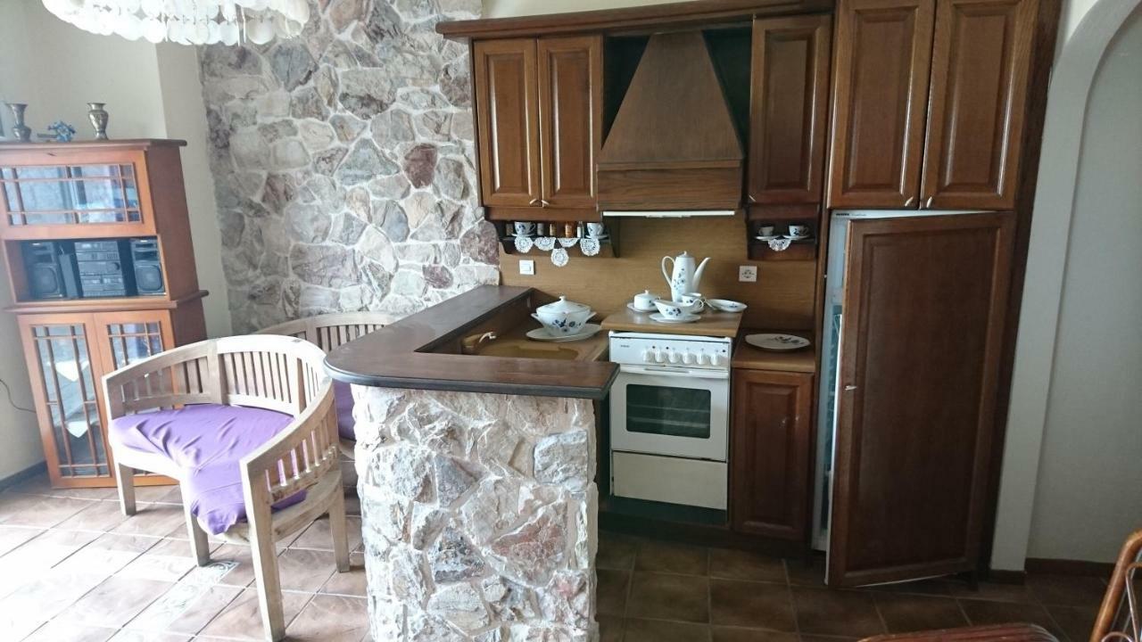 Το Πετρινο Villa Agia Marina Mikrolimanou Ngoại thất bức ảnh