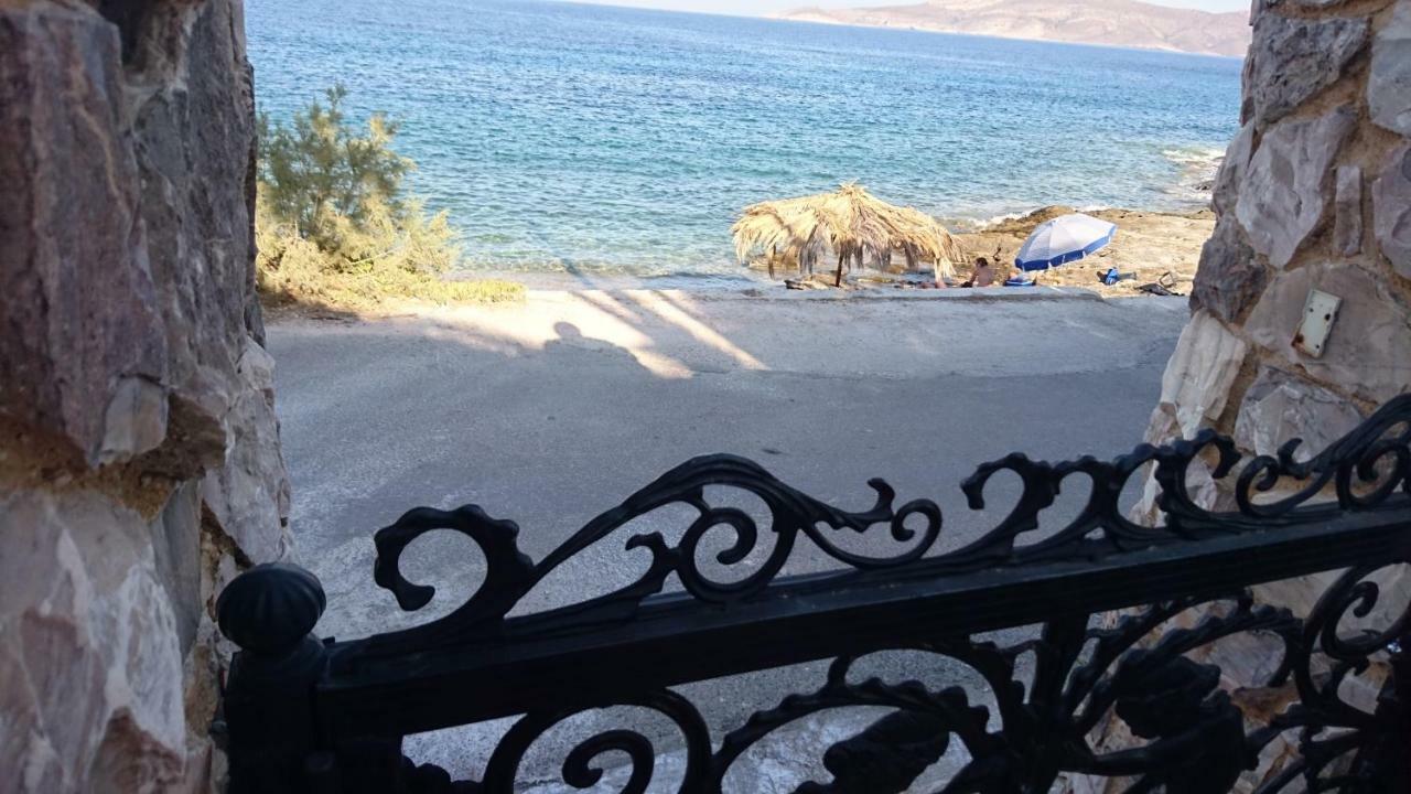 Το Πετρινο Villa Agia Marina Mikrolimanou Ngoại thất bức ảnh