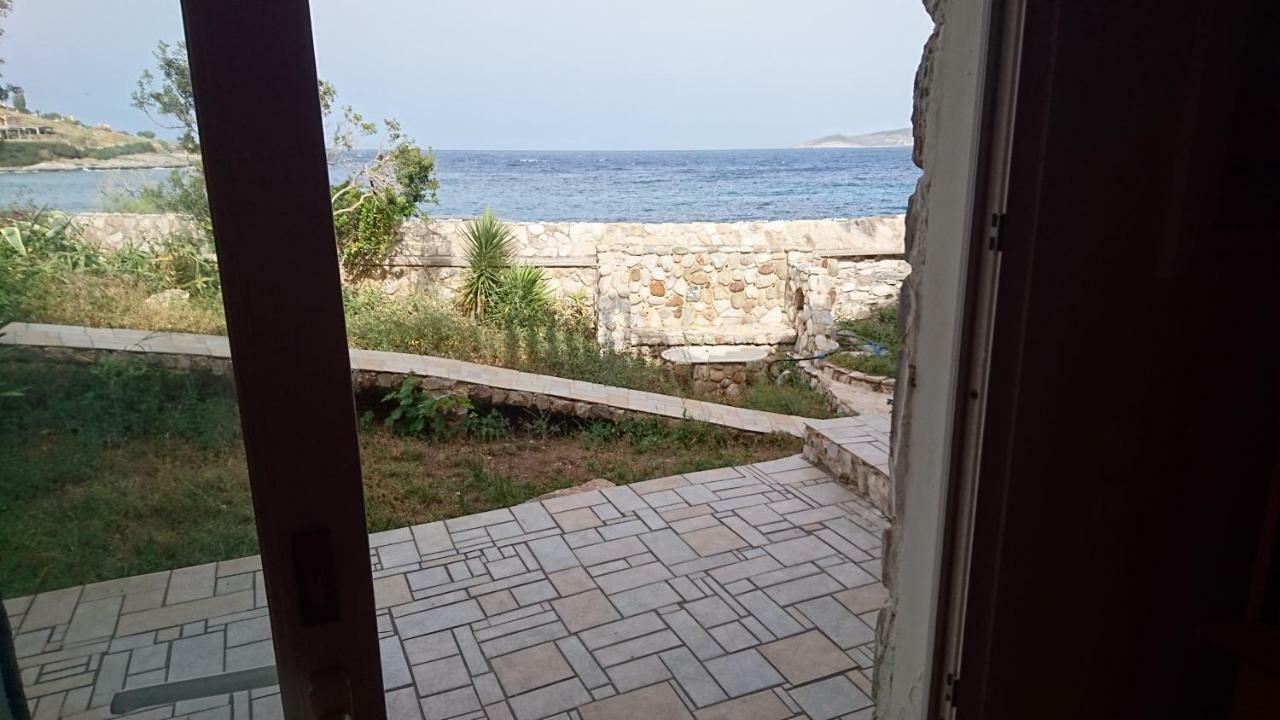 Το Πετρινο Villa Agia Marina Mikrolimanou Ngoại thất bức ảnh
